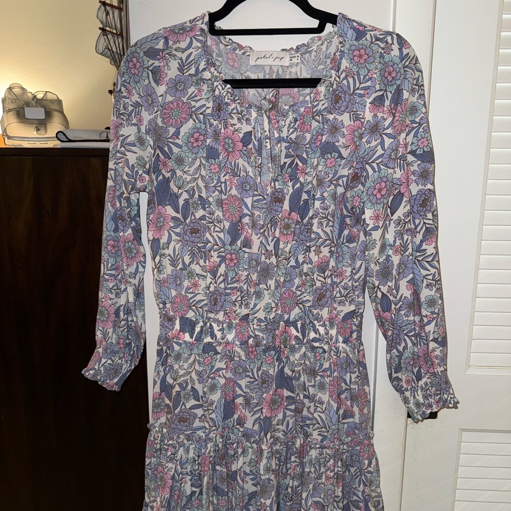 Ronella Dress, mini, super flattering.